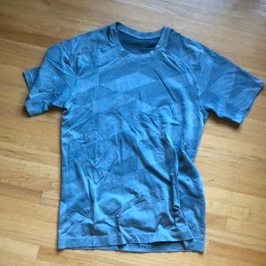 Lululemon grey-blue shirt size small.